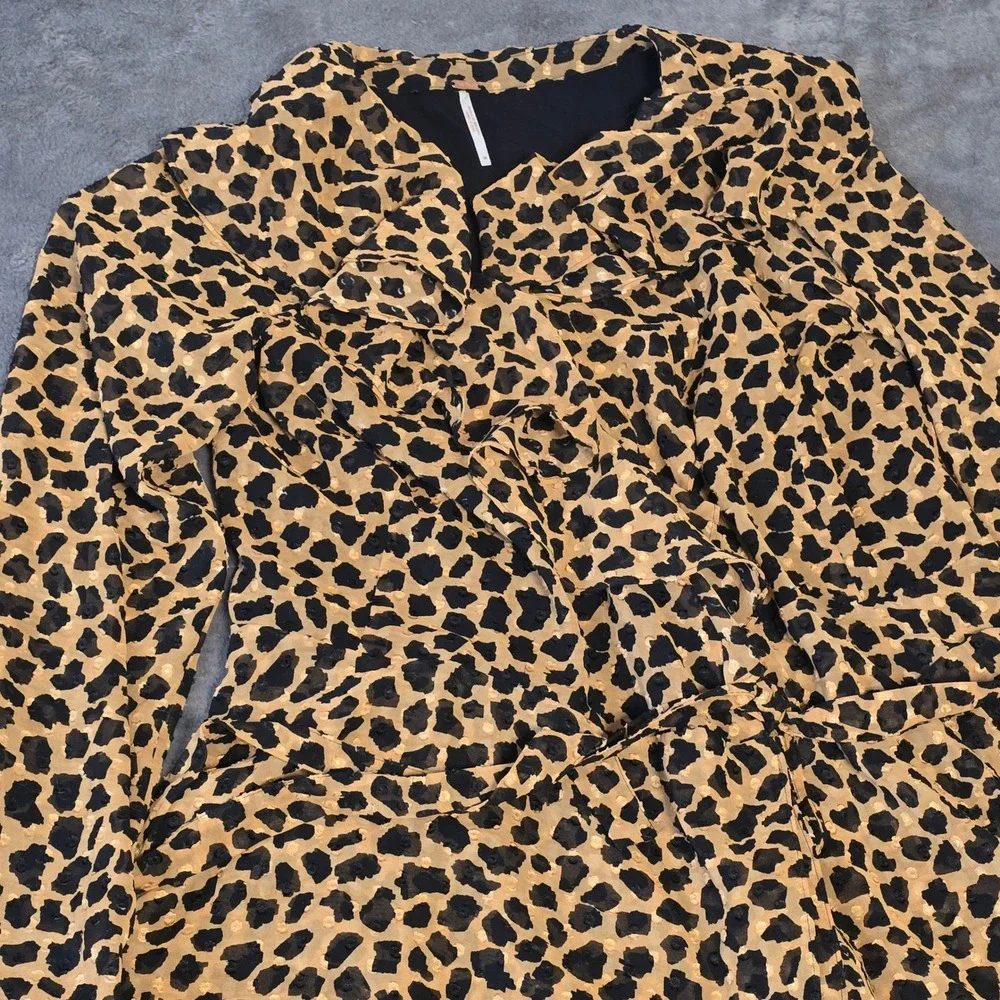 Free People Leopard Print Long Sleeve Mini Wrap‎ Dress Ruffle Hem V-Neck Burnout